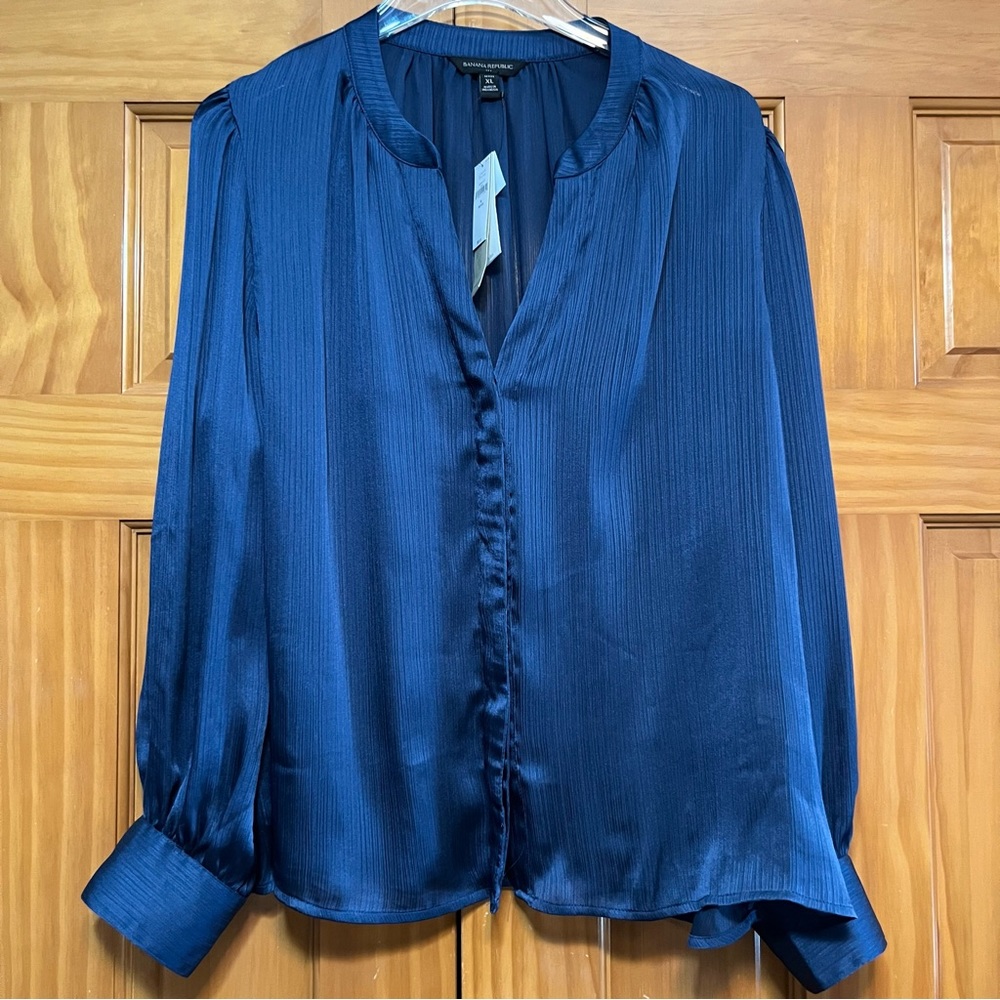 Banana Republic Navy Career Blouse Size XL Petite NWT